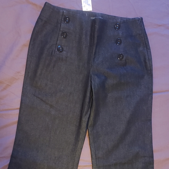SALE 💥 Kenneth Cole Flare Jeans w Front Buttons - Picture 2 of 3
